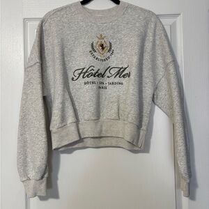 Abercrombie Cropped Graphic Sweatshirt